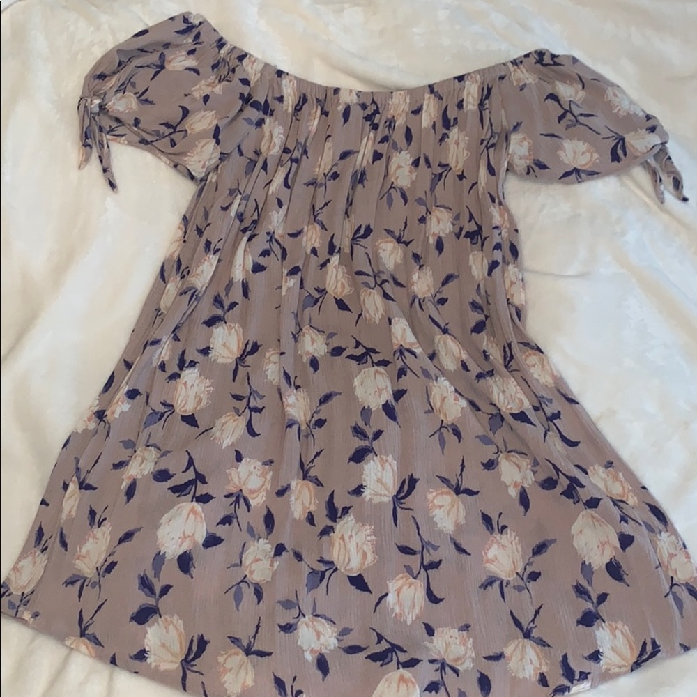 Floral Dress off the shoulder ties on the arms